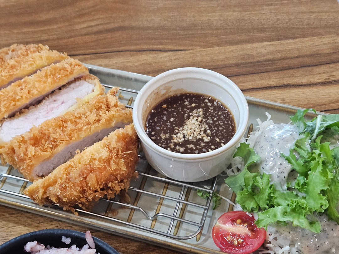 백세칼돈집 손칼세트