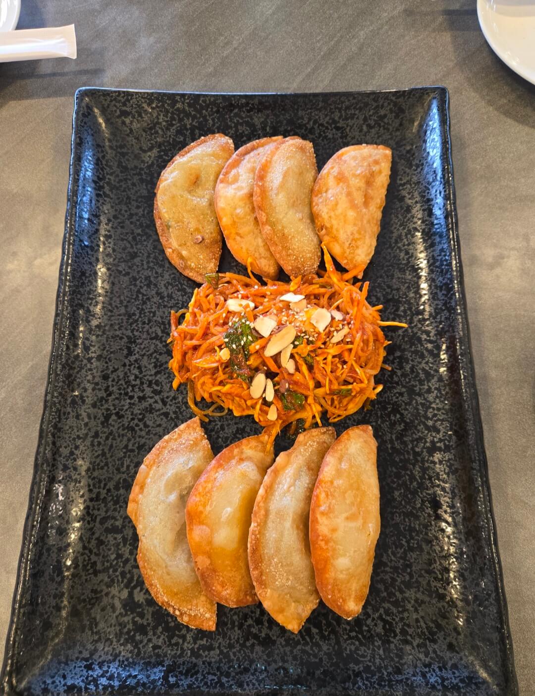 사우스스프링스CC 스타트하우스 만두와 쫄면