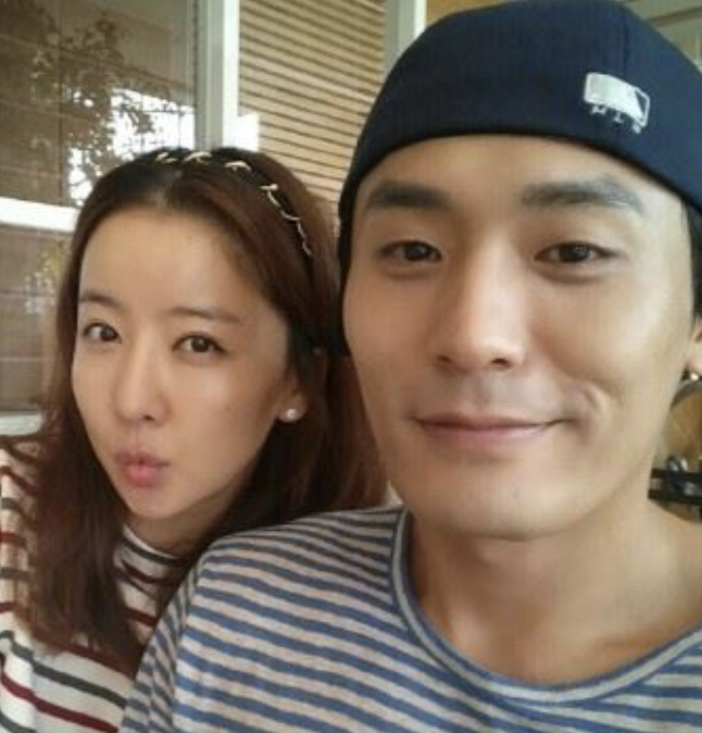 배우-최대훈-아내