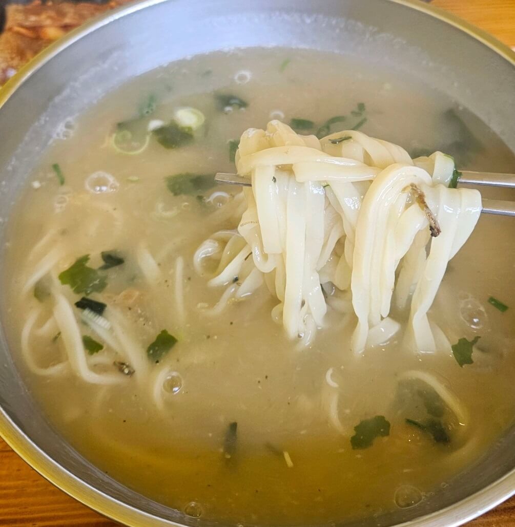 생생정보 두 집 설람 남해 황태칼국수 황태해장국 맛집 난향 생생정보 2299회