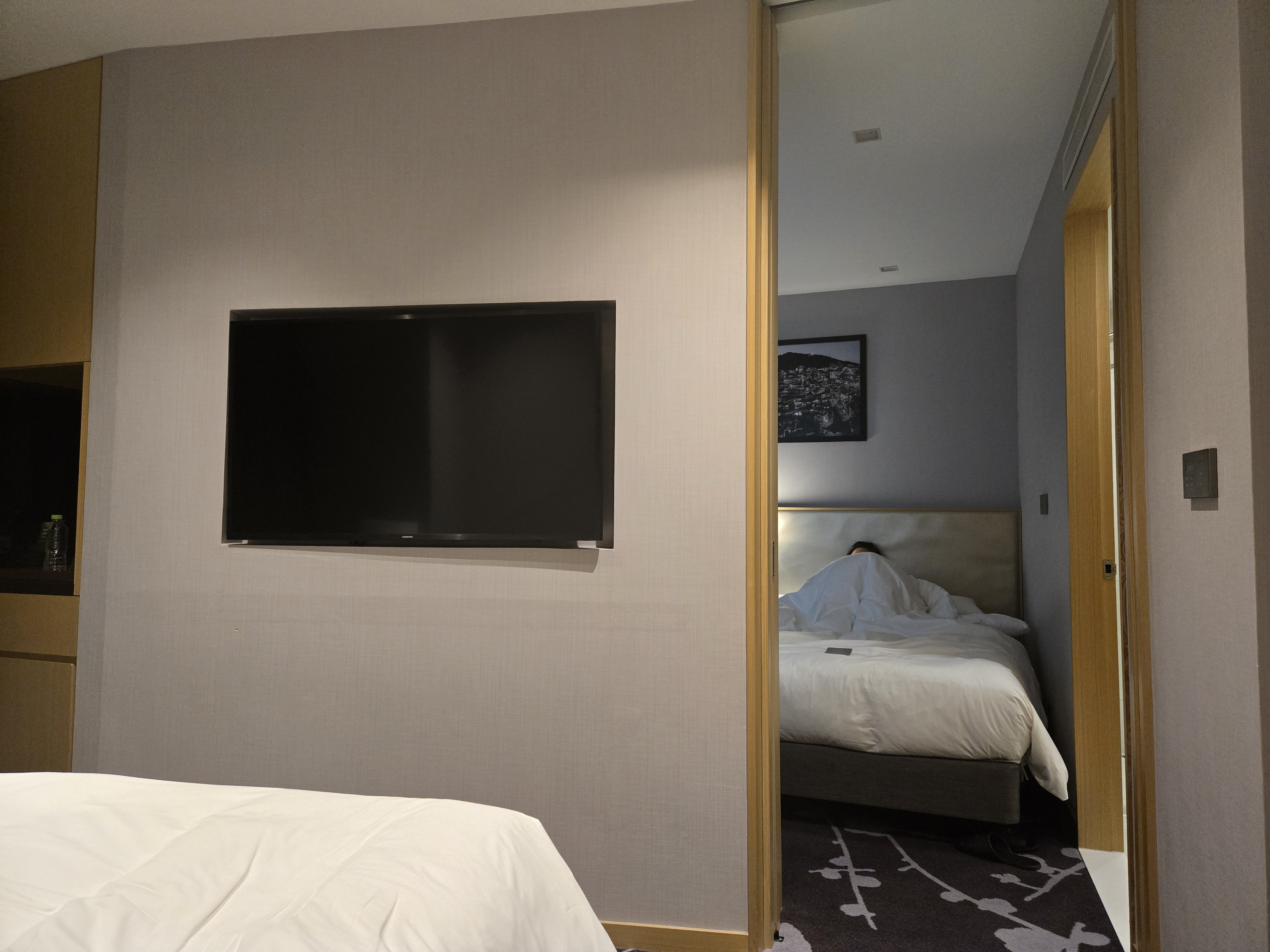 아바니센트럴 트리플룸