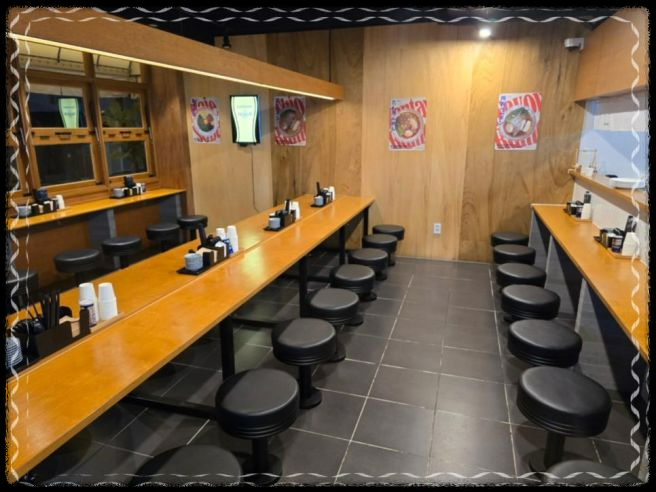 생생정보 방영! 성수동 라멘 맛집 &lsquo;멘토부 성수본점&rsquo; 쇼유라멘 VS 마제소바 