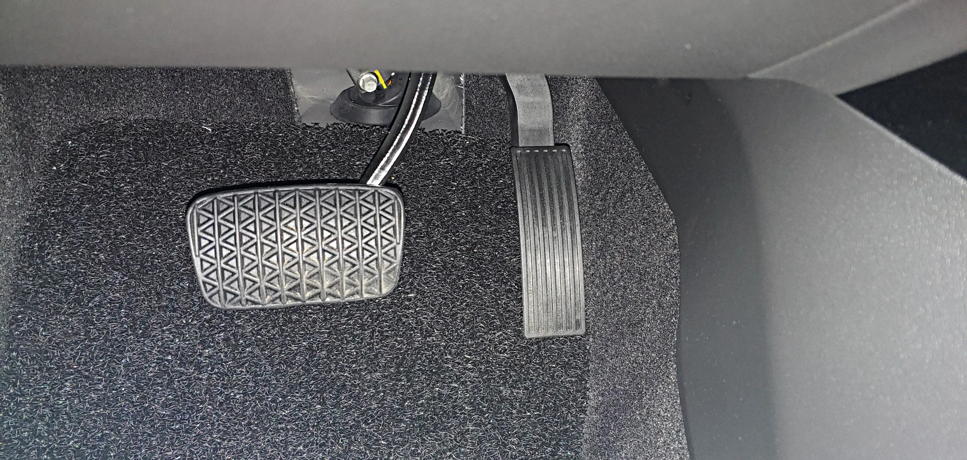 쉐보레 트랙스 크로스오버 내부 및 인테리어