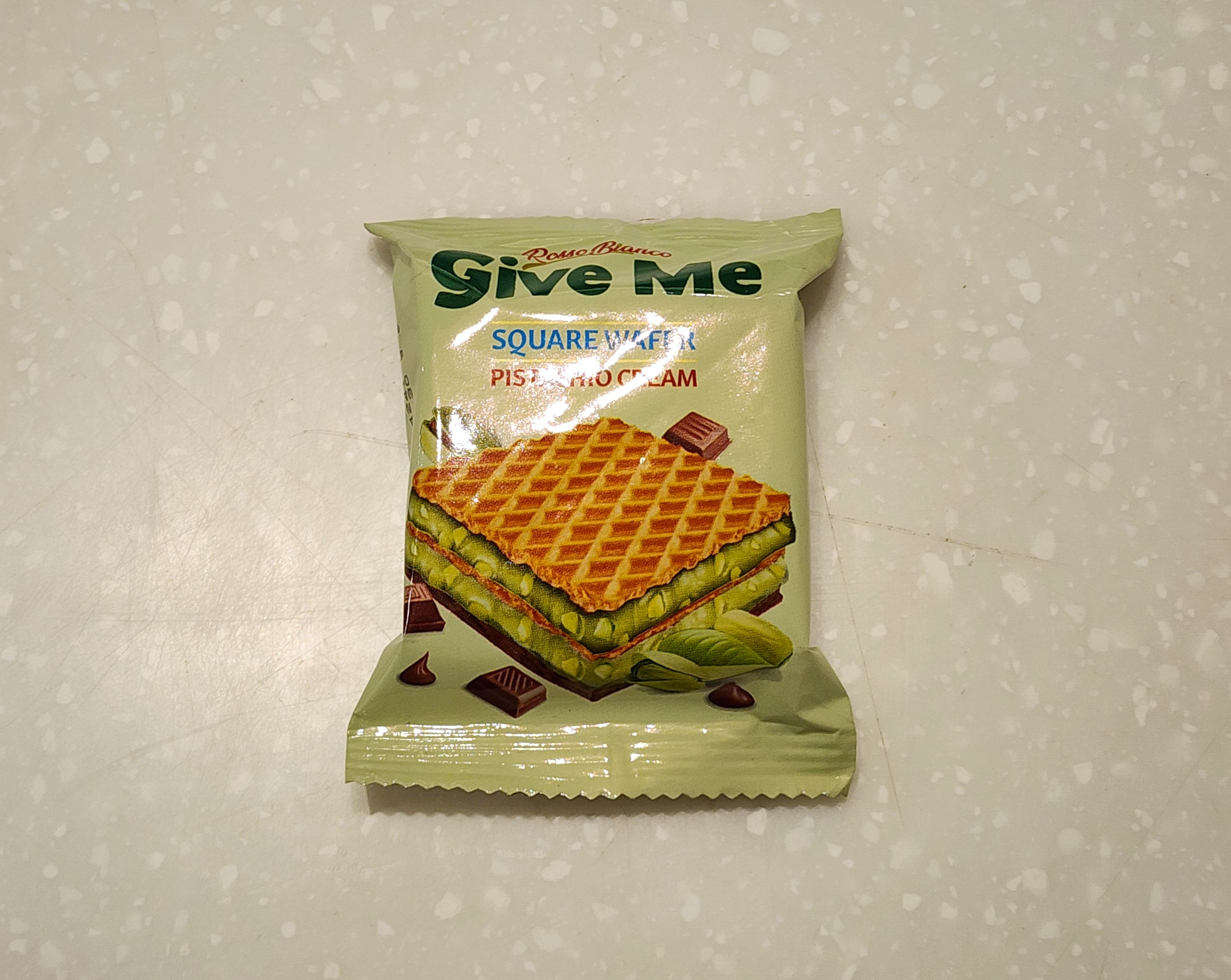 기브미피스타치오크림웨이퍼