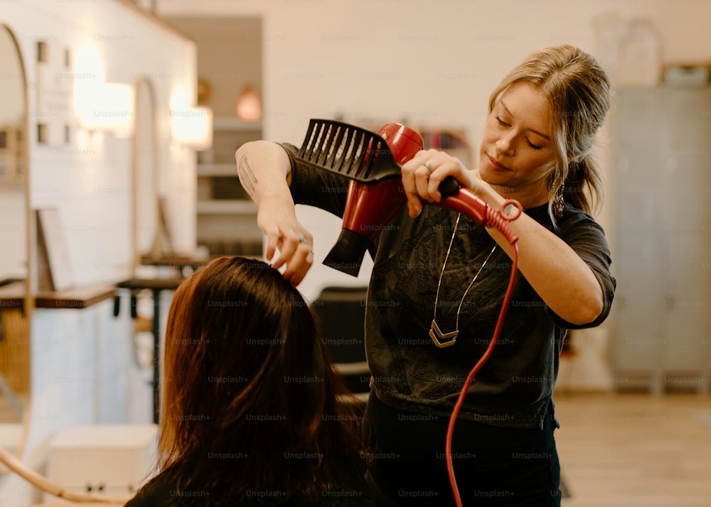 헤어 관련 이미지