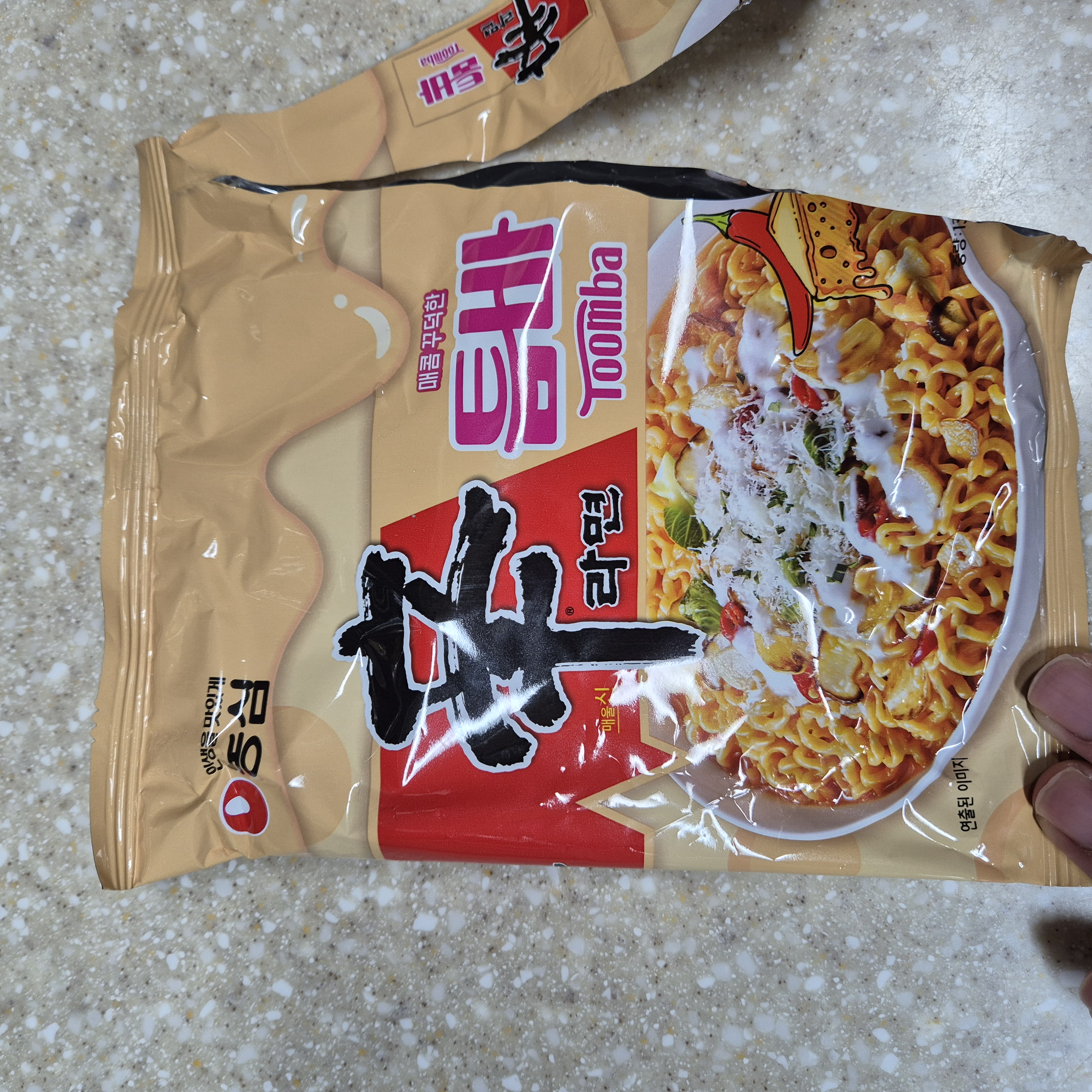 신라면 툼바