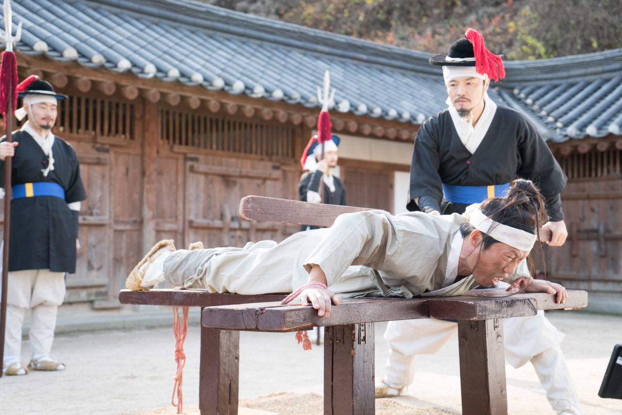 보조출연 알바를 하는 형욱