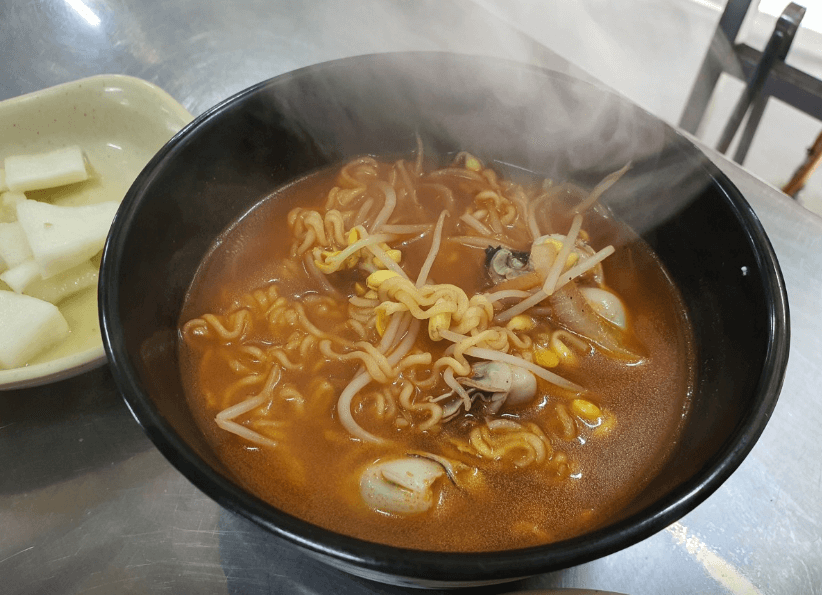 생방송오늘저녁 굴구이 전남 여수 위대한 일터 맛집