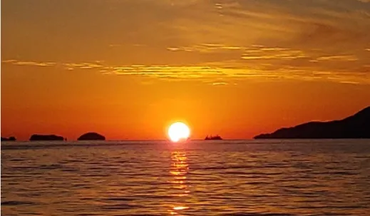 통영 일출 명소 선상 해맞이 행사 