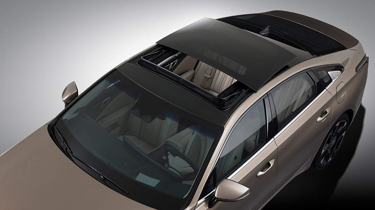 2025년 기아자동차 K8 사진