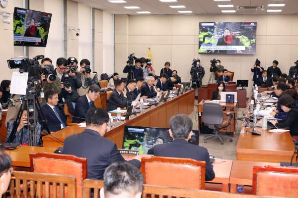 이호영 경찰청차장 트랙터 시위 진압 논란