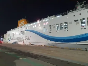 경상도 부산 유일 제주행 여객선 오션비스타제주 이코노미 객실 삼천포에서 제주 탑승 후기까지_5