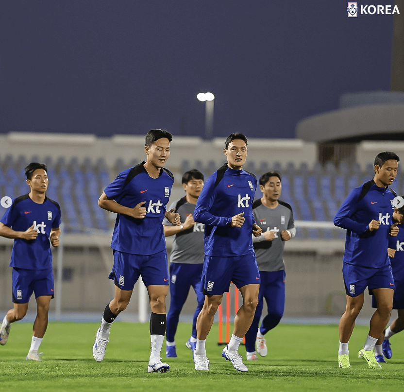 쿠웨이트전 무료 중계 경기 일정과 관련하여 훈련중인 대표팀 선수들
