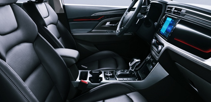 코란도-실내사진