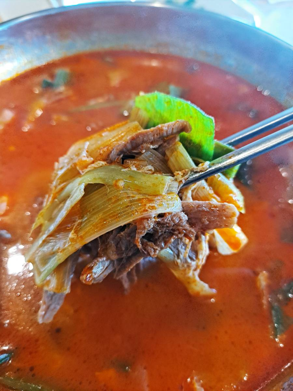 전통육개장 비주얼