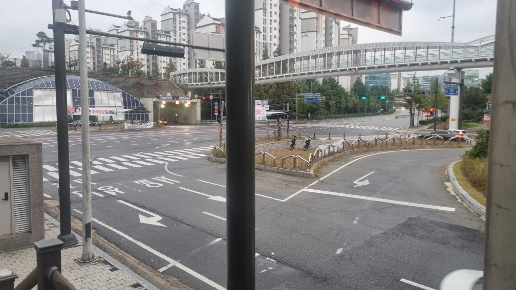 탑마을 대우 삼평동 사거리 분당수서고속도로 