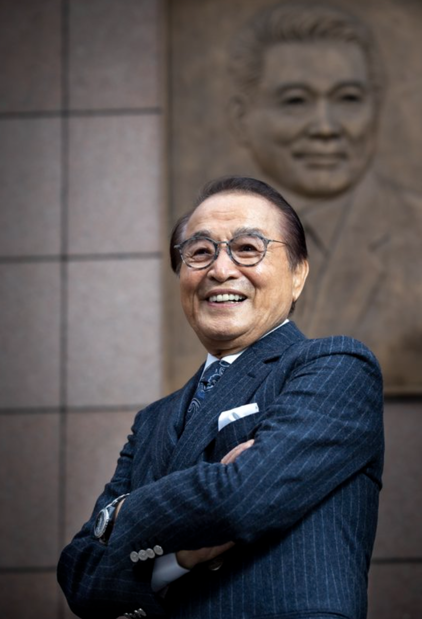 신영균 재산