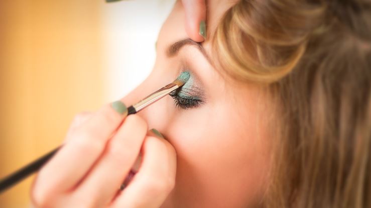 성분으로 보는 직장인 화장품 관련 사진