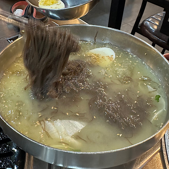 사이드메뉴 냉면 사진