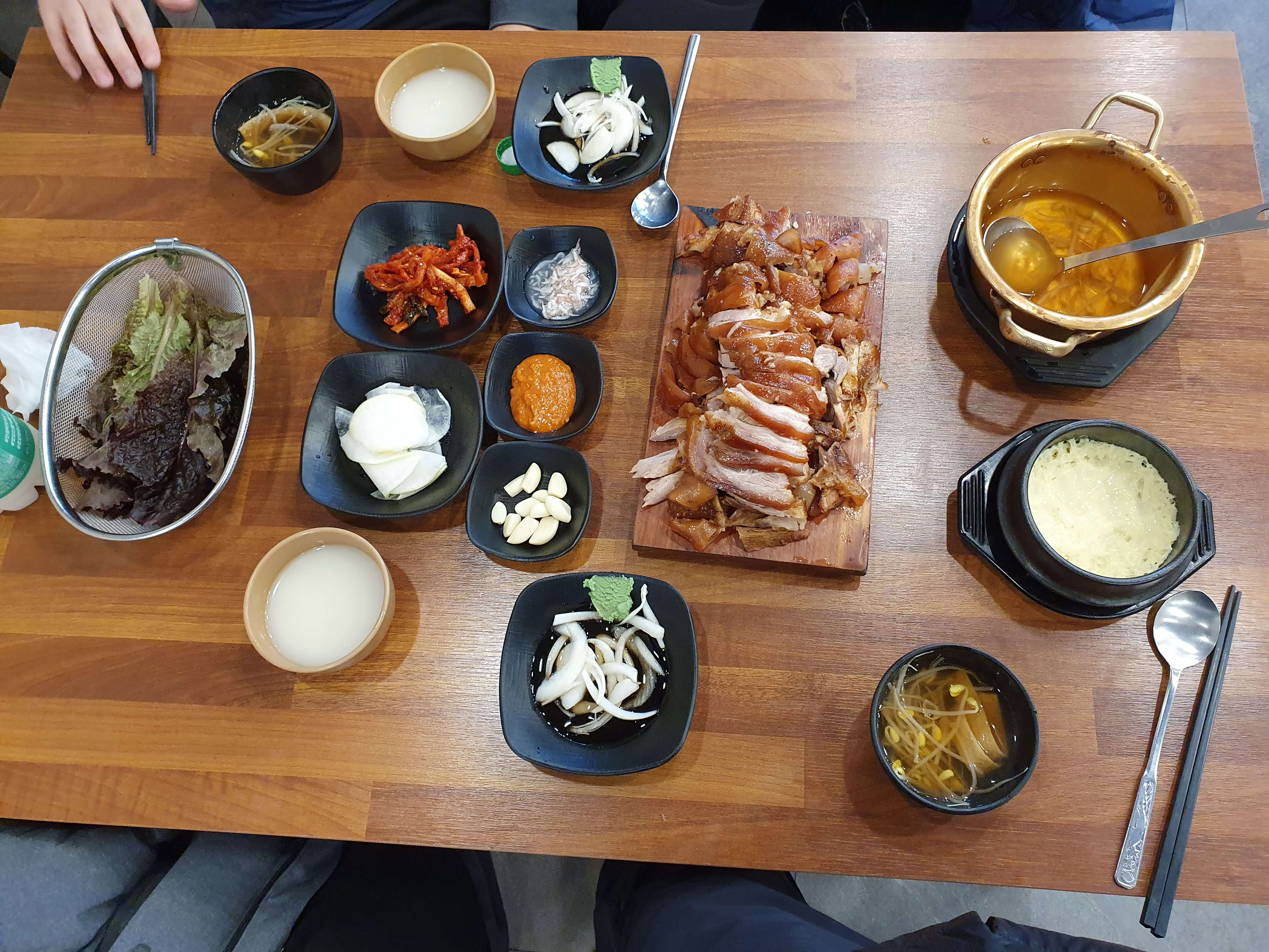 초읍동(어린이대공원) 한방왕족발 주문 메뉴(한방족발 중-30,000원, 생탁-4,000원)