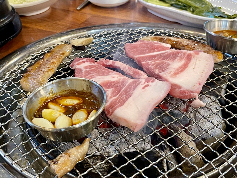 진영 맛집 대식가 2900 돼지껍데기