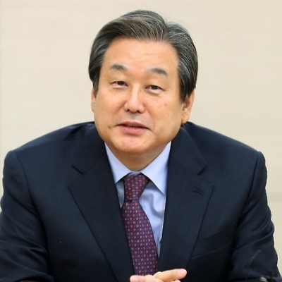 김무성 국회의원 프로필 나이 고향 학력 아들 재산