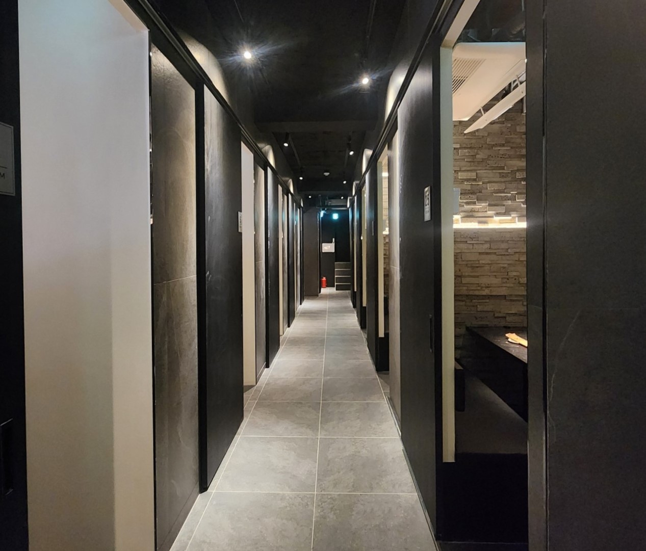 사당역 한식 술집 '사당룸 한식주점하제'