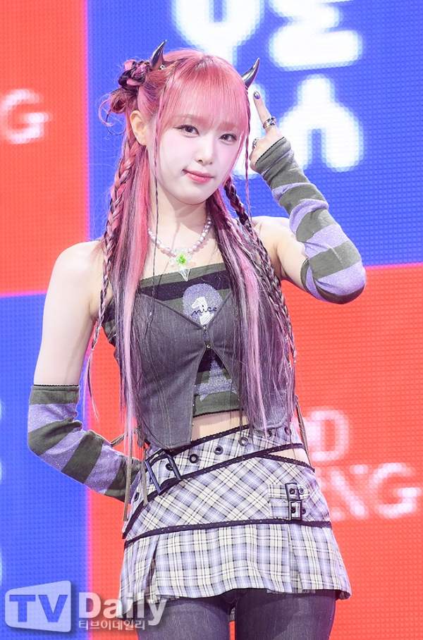 최예나 가수 데뷔