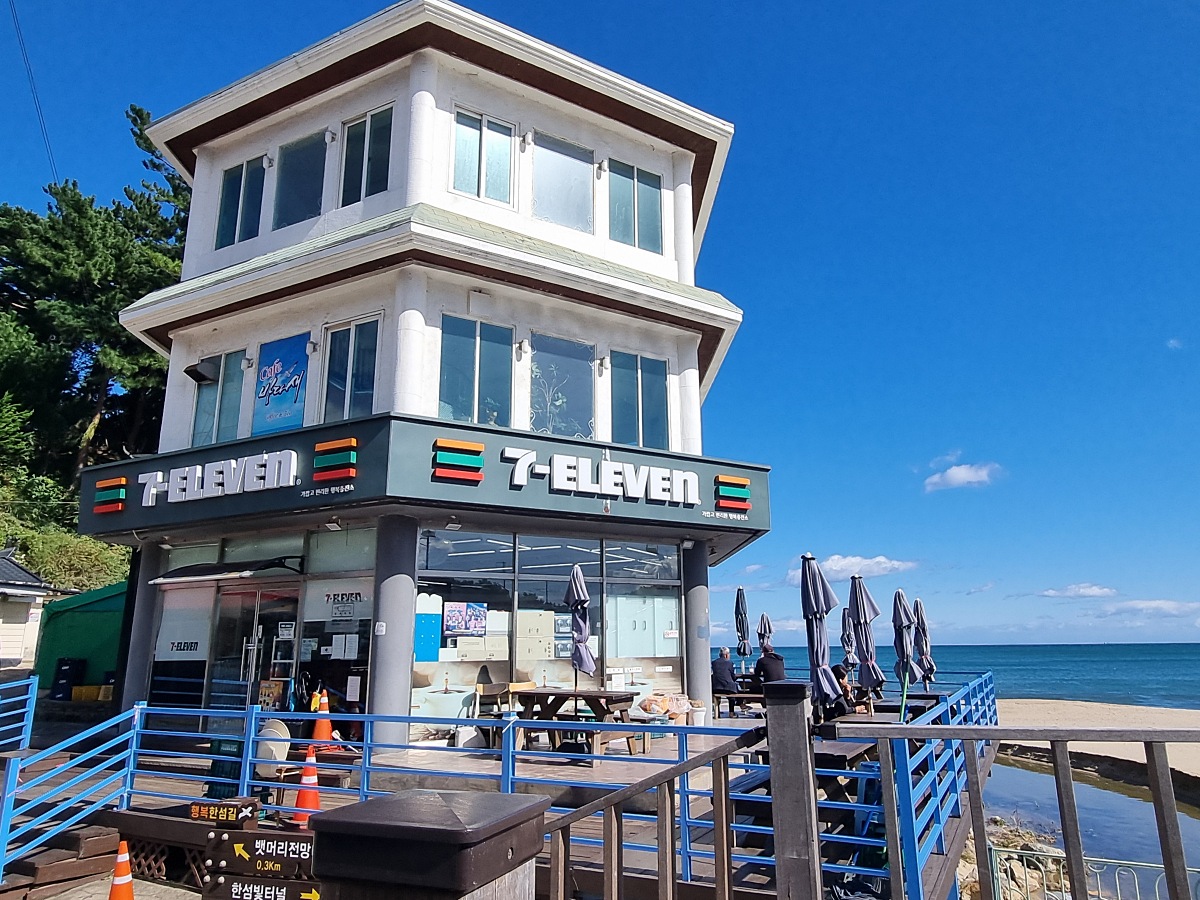 강원도 동해 가볼만한곳 한섬해수욕장 후기 ❘ 주차 빛터널 하대암 산책로