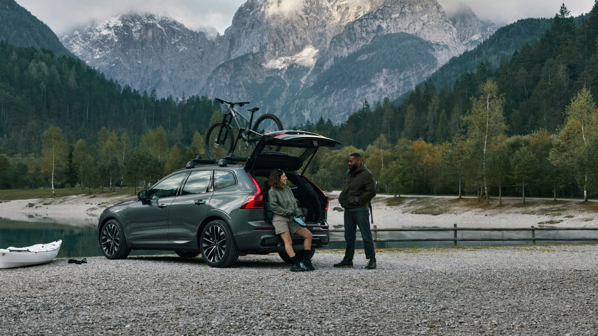 볼보 XC60 실내 티맵 인포테인먼트