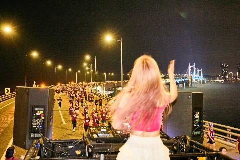 2025 나이트레이스 인 부산 &amp;#124; 광안리 비치 야간 8.15km 코스&middot;블랙이글 에어쇼&middot;드론 라이트쇼