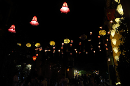 포장마차의 재발견 – 젊은 세대가 줄 서는 노점 문화