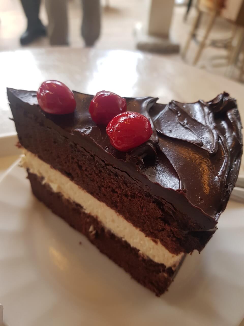 종로구 익선동 카페 카페하이웨스트 리뷰 케이크 맛집