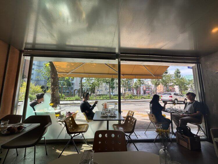 운치 안에서 바라 본 전경