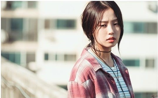 하늘에서내리는일억개의별고민시