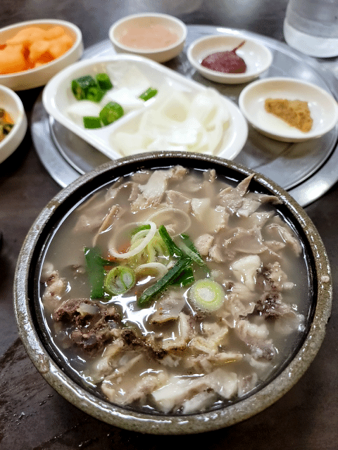 기본국밥
