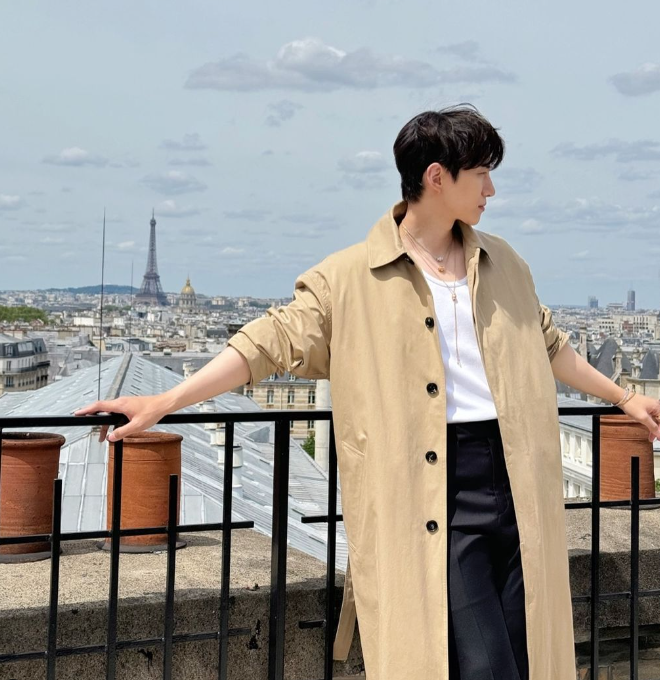 이준호 프로필 배우 드라마 가수 여자친구 작품활동 화보 캐셔로 사진