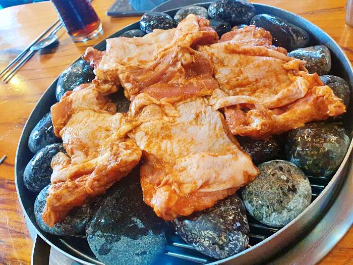 생생정보마당 가평 청평 조약돌 숯불 닭갈비 맛집
