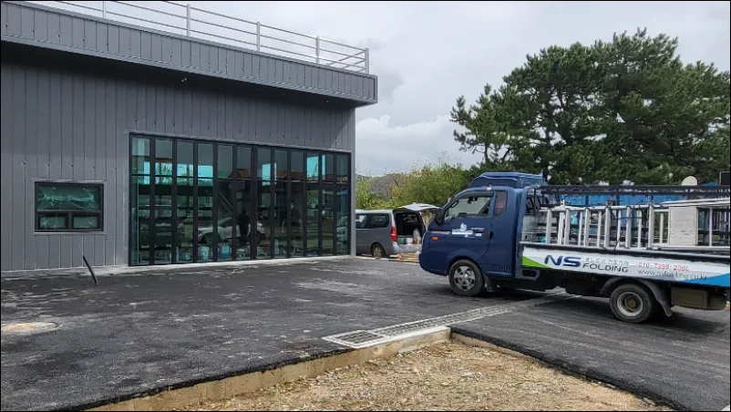 엔에스시스템폴딩도어 작업용 트럭
