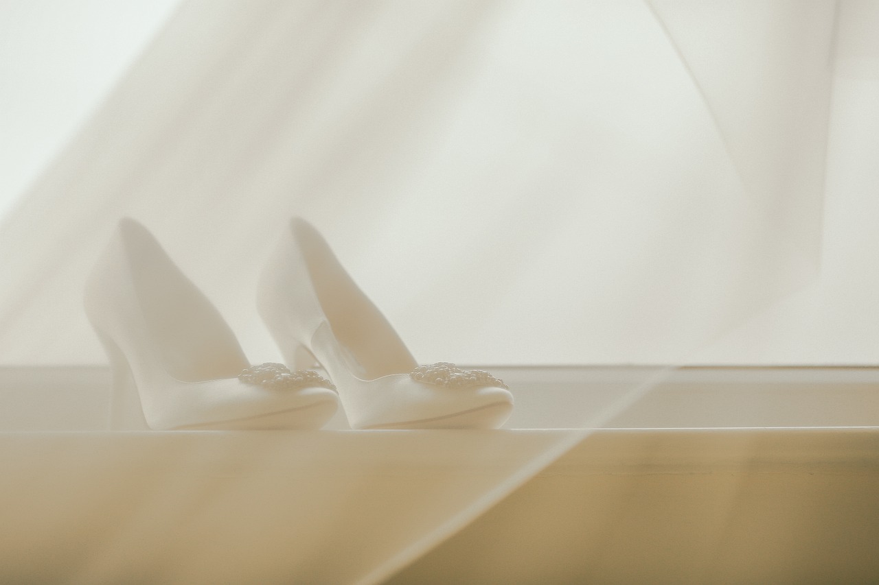 혼수준비 중 예비신부 뷰티계획 관련 사진