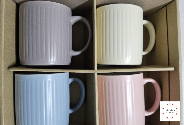 벨루즈까사-솜사탕 파스텔 머그 4종-박스 개봉한 사진