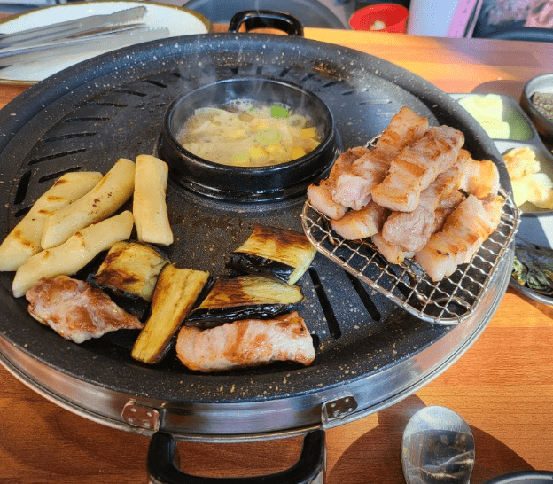 왕송호수 맛집 &quot;뚱삼겹 군포부곡점&quot; 음식사진