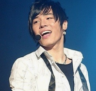 충격 !! 가수 휘성 향년 43년세로 자택서 숨진채발견