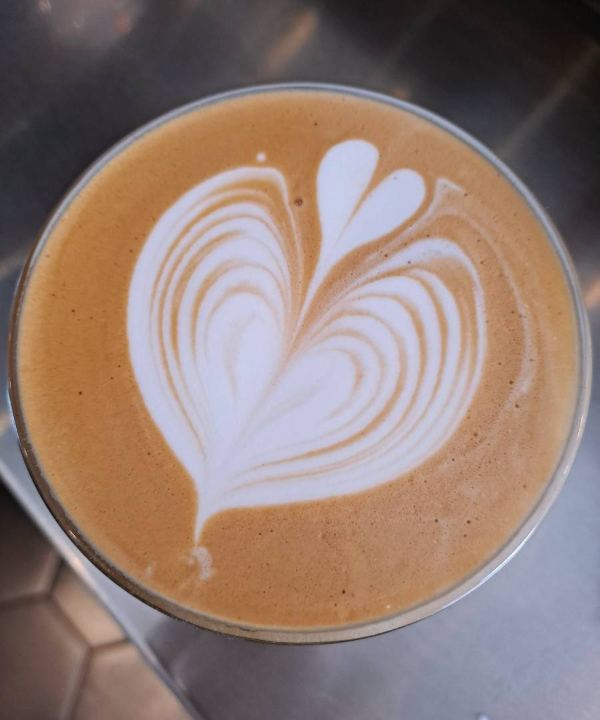 라떼아트 윙튤립