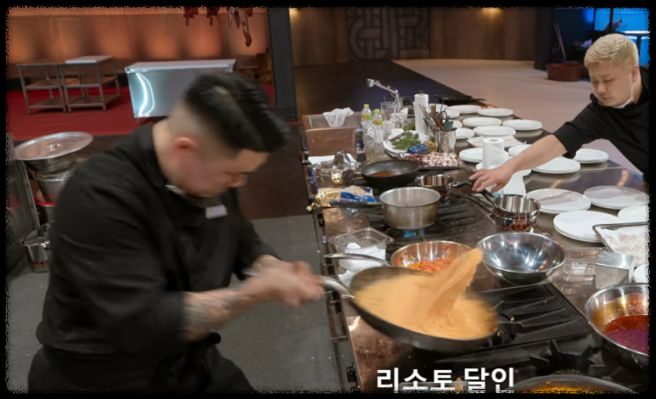 나폴리 맛피아 권성준: 흑백 요리사의 전설을 쓰다 