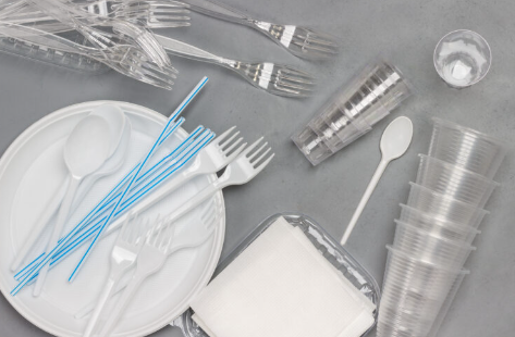 일회용 플라스틱 용기.