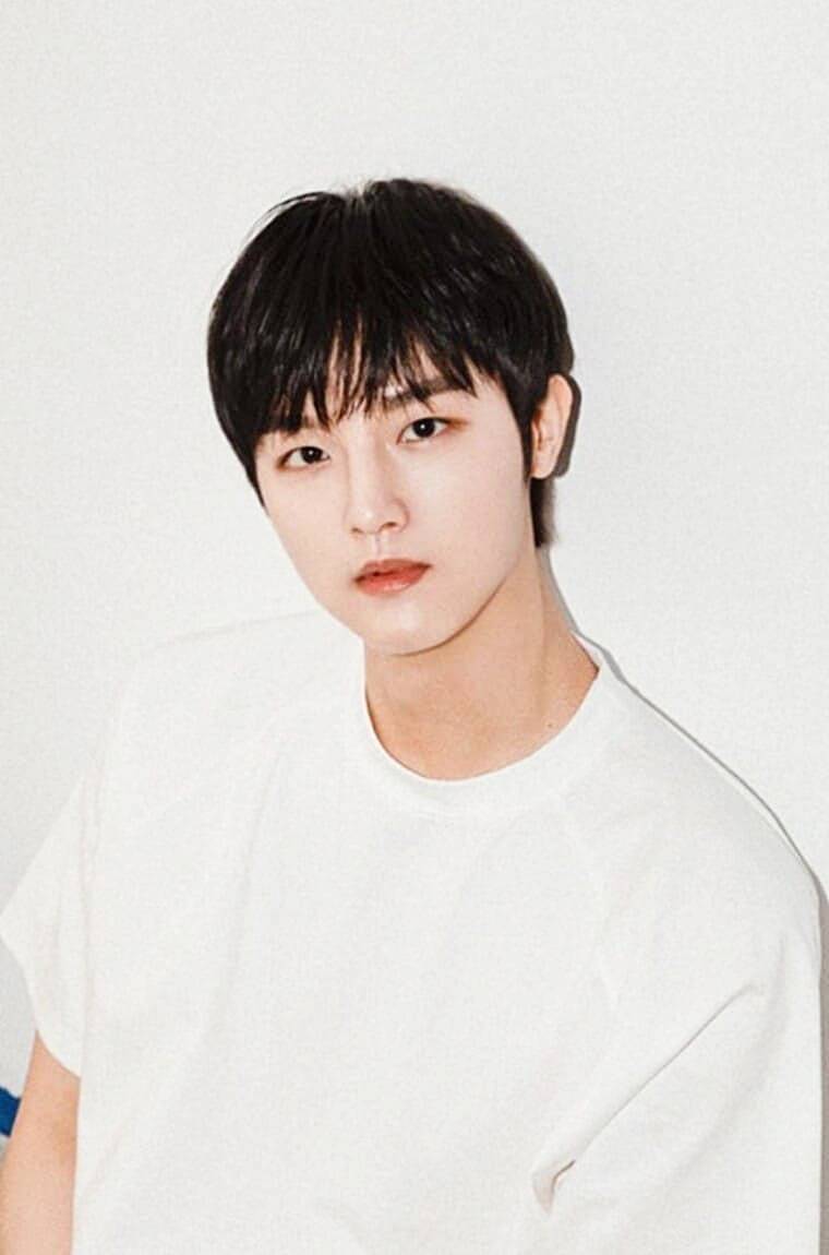 가수-최예나-오빠-최성민