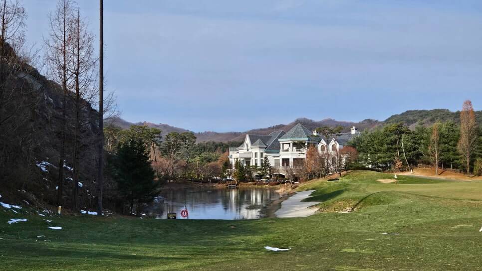 골프장 경험담 홍천 힐드로사이CC 자연이 만든 예술 강원도의 명문 골프장이 선사하는 품격 있는 힐링 라운드