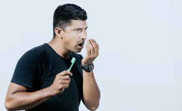 입냄새 나는 사람 사진