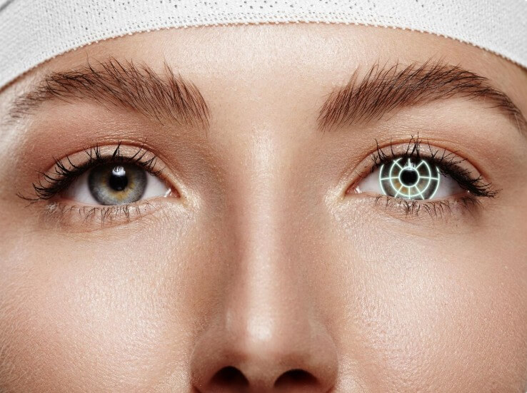 한쪽 눈 수술 후의 모습